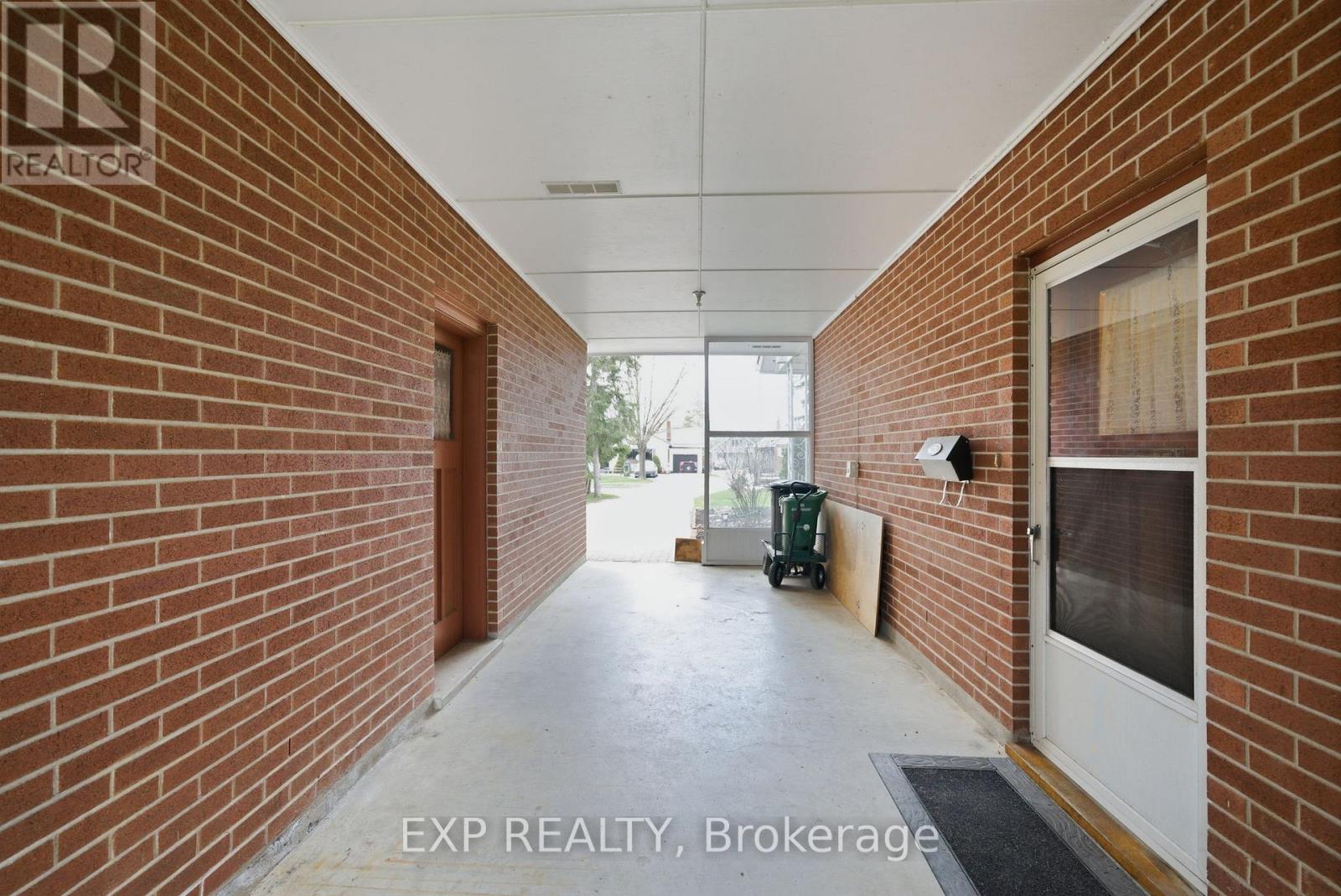 20 Roosevelt Street, Kawartha Lakes (Lindsay), Ontario  K9V 2X7 - Photo 27 - X13033682