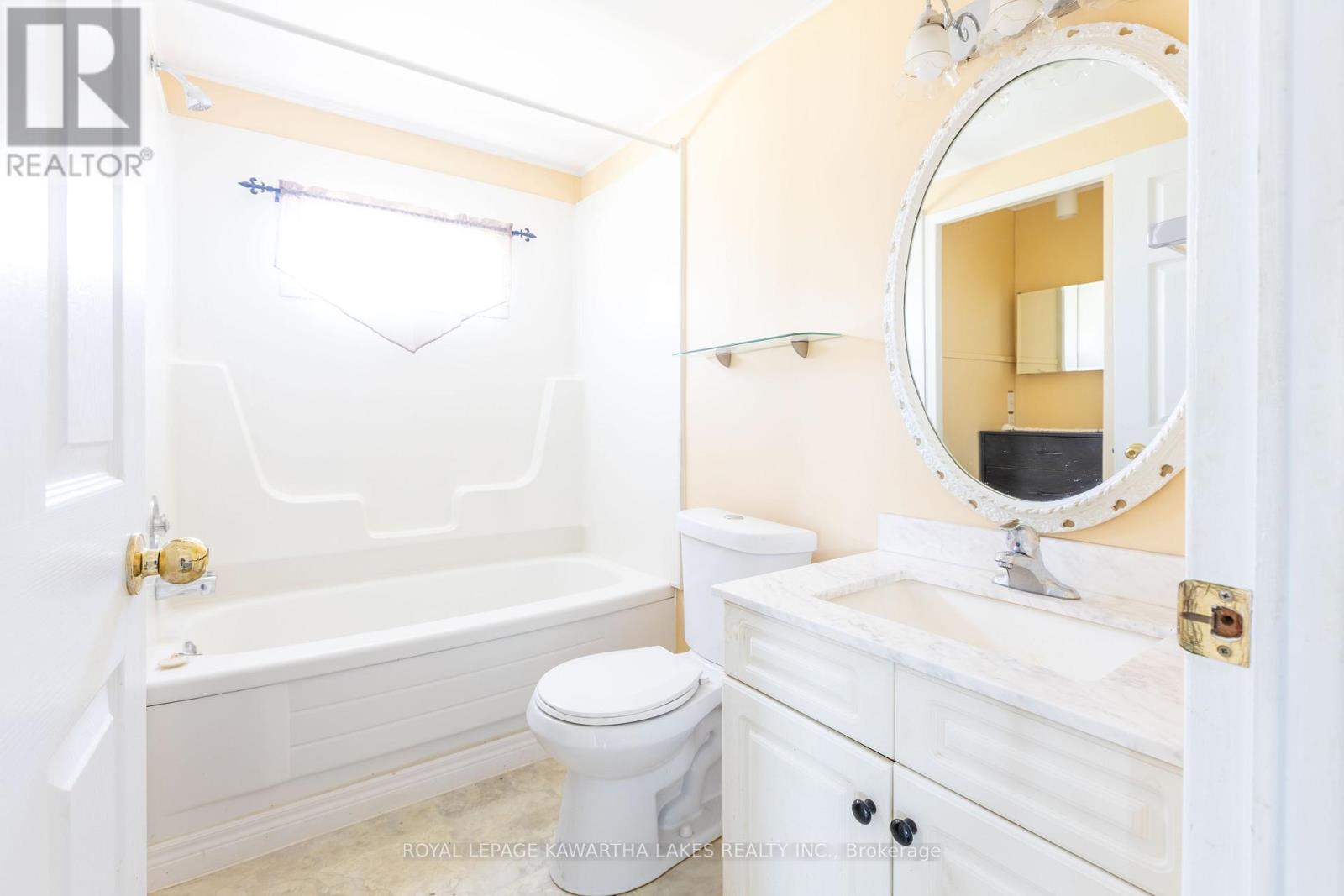 6 Circle Drive, Kawartha Lakes (Fenelon), Ontario  K9V 0H7 - Photo 16 - X13033790