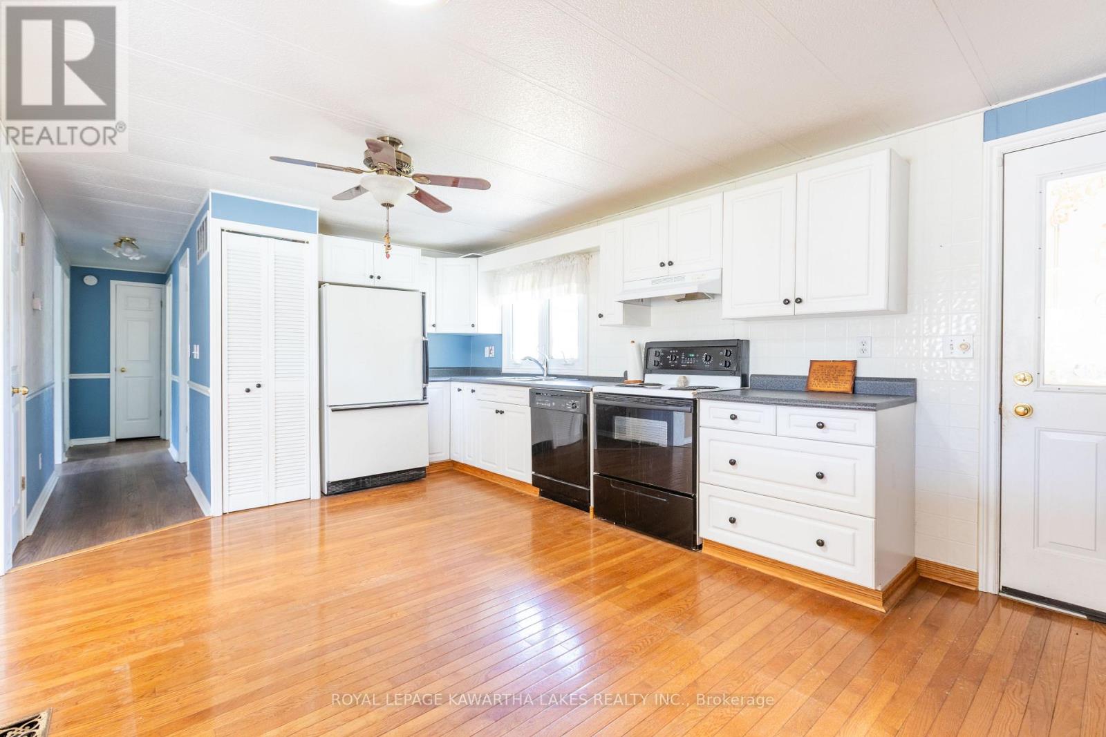 6 Circle Drive, Kawartha Lakes (Fenelon), Ontario  K9V 0H7 - Photo 4 - X13033790