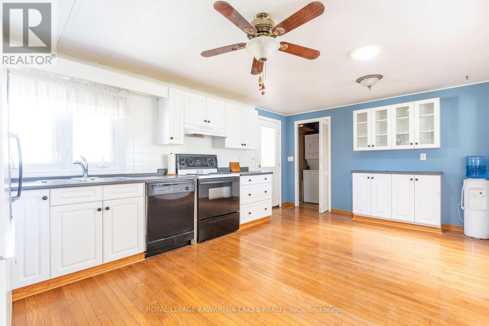 6 Circle Drive, Kawartha Lakes (Fenelon), Ontario  K9V 0H7 - Photo 5 - X13033790