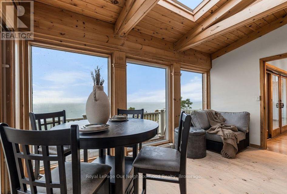 3741 Lakeshore Road E, Clarington, Ontario  L1B 1L9 - Photo 2 - E13033858