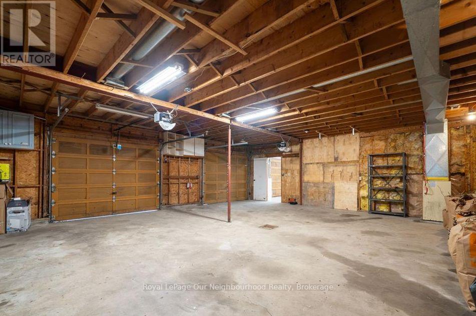 3741 Lakeshore Road E, Clarington, Ontario  L1B 1L9 - Photo 28 - E13033858