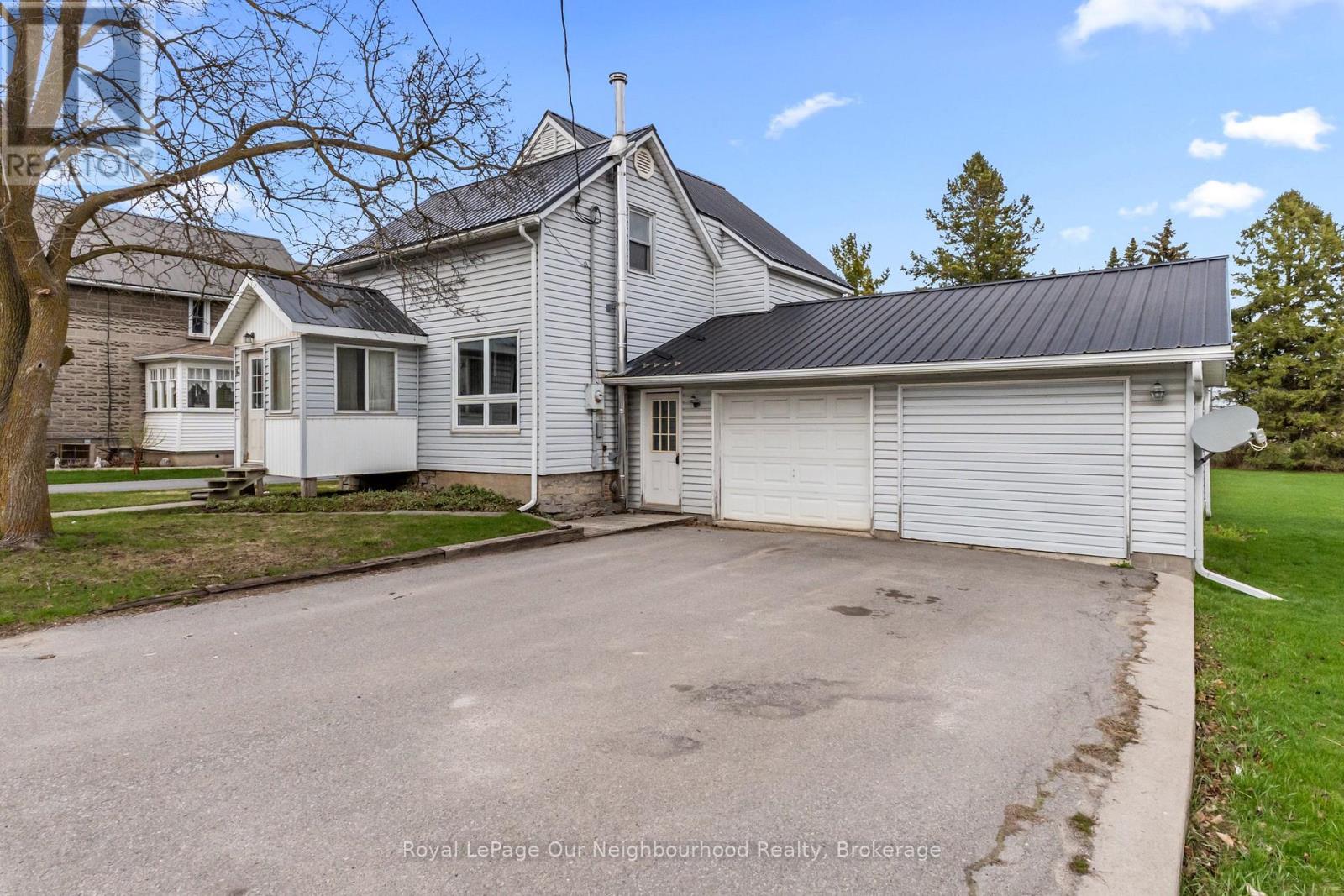 73 Centre Street, Trent Hills (Campbellford), Ontario  K0L 1L0 - Photo 2 - X13034288