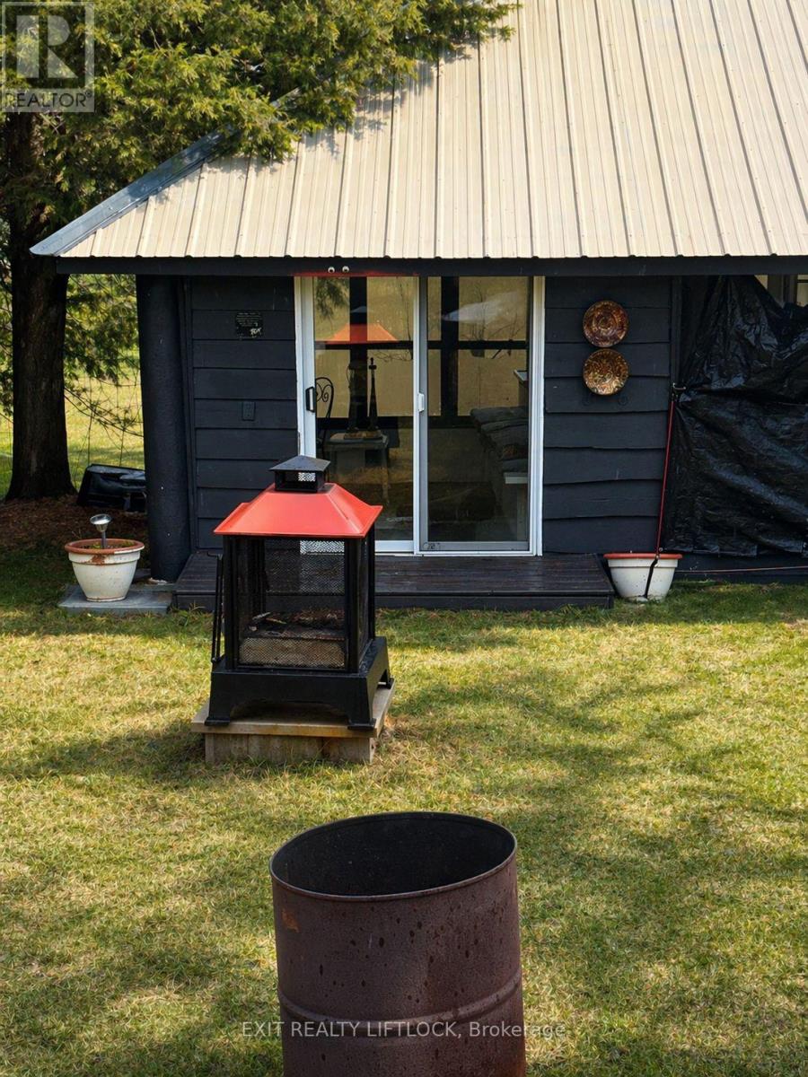 1024 Estates Road, Highlands East (Bicroft Ward), Ontario  K0L 1C0 - Photo 13 - X13034512