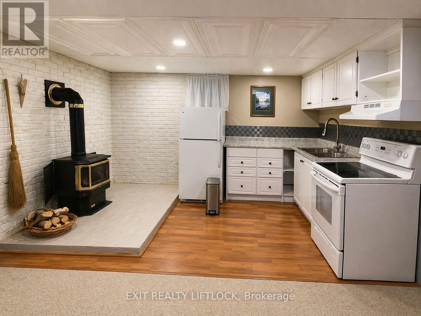 1024 Estates Road, Highlands East (Bicroft Ward), Ontario  K0L 1C0 - Photo 8 - X13034512