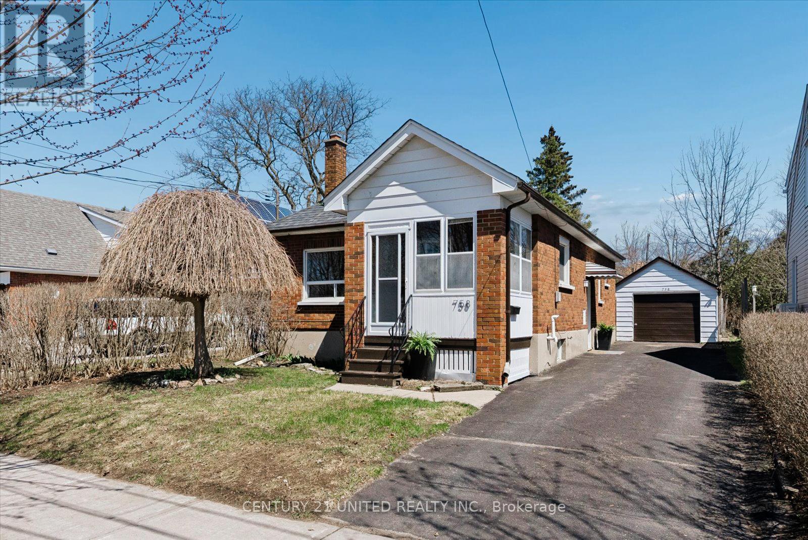 758 Bethune Street, Peterborough (Northcrest Ward 5), Ontario  K9H 4A6 - Photo 2 - X13034568