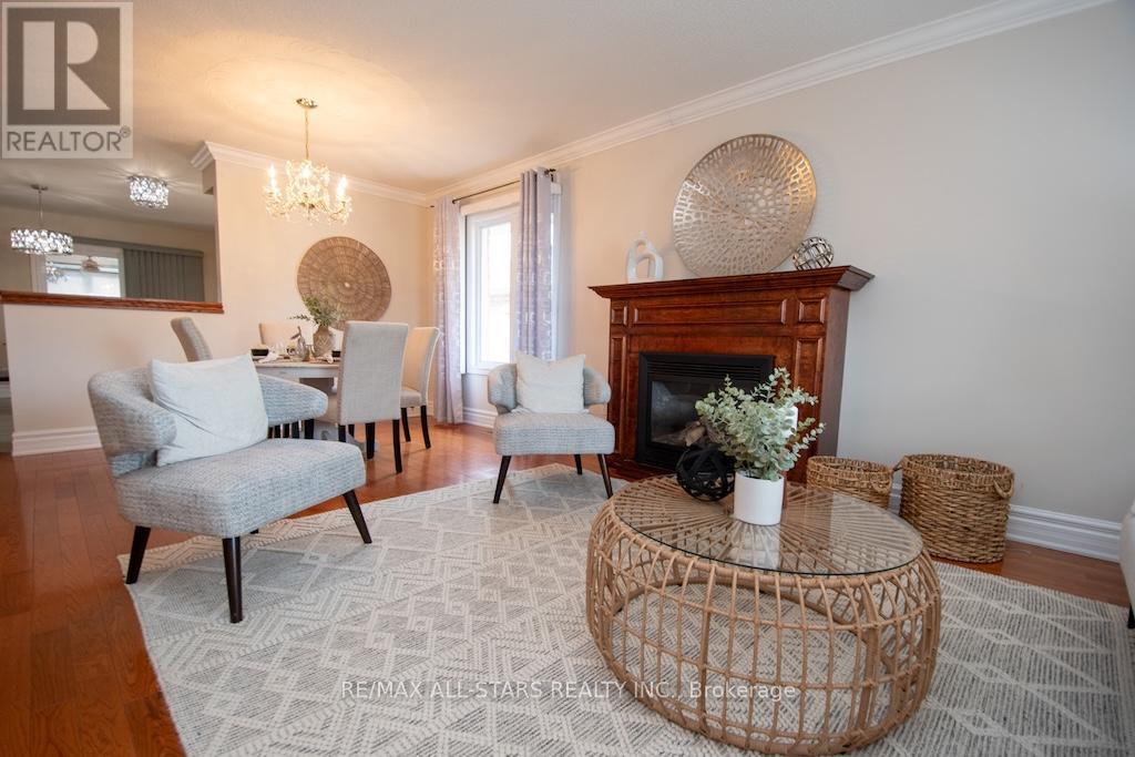 383 Wallace Drive, Kawartha Lakes (Lindsay), Ontario  K9V 6K7 - Photo 10 - X13035606