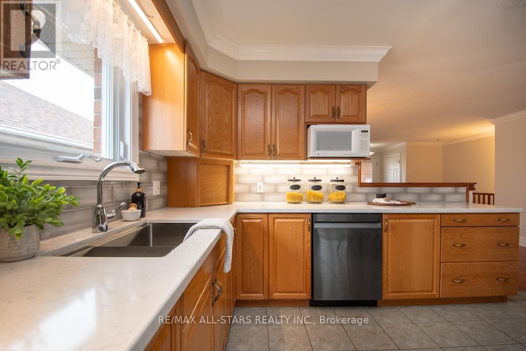 383 Wallace Drive, Kawartha Lakes (Lindsay), Ontario  K9V 6K7 - Photo 21 - X13035606