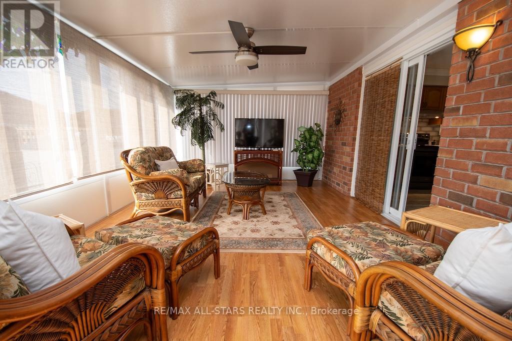 383 Wallace Drive, Kawartha Lakes (Lindsay), Ontario  K9V 6K7 - Photo 27 - X13035606