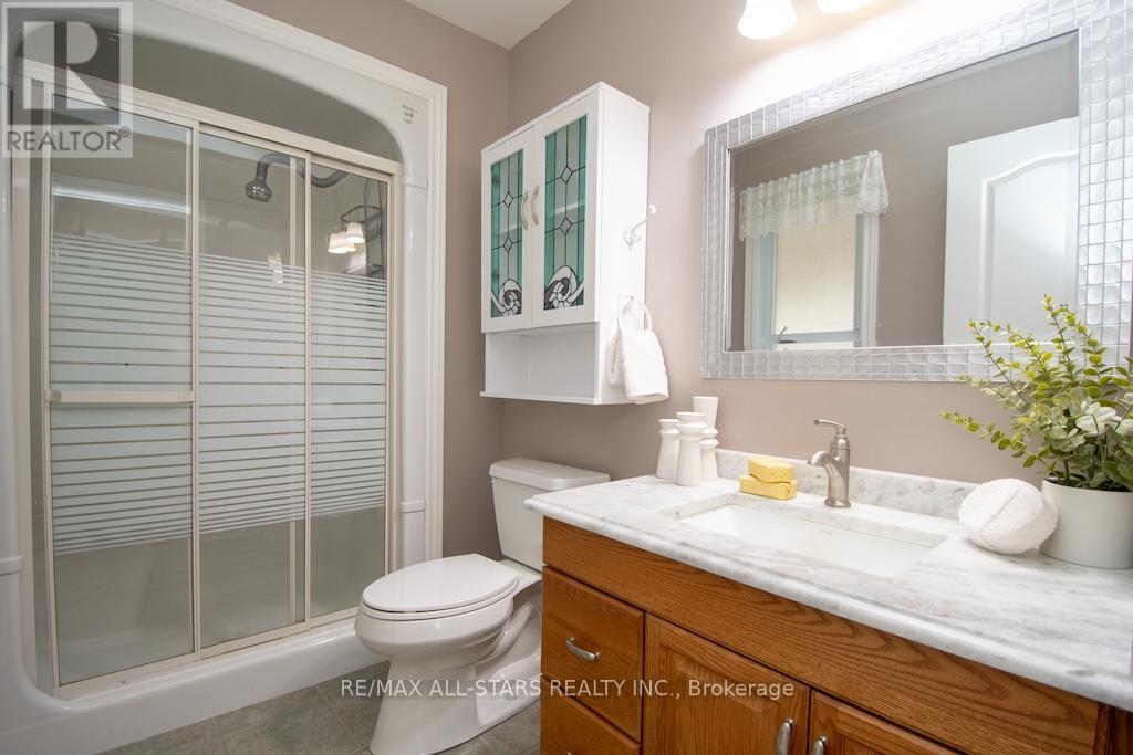 383 Wallace Drive, Kawartha Lakes (Lindsay), Ontario  K9V 6K7 - Photo 32 - X13035606