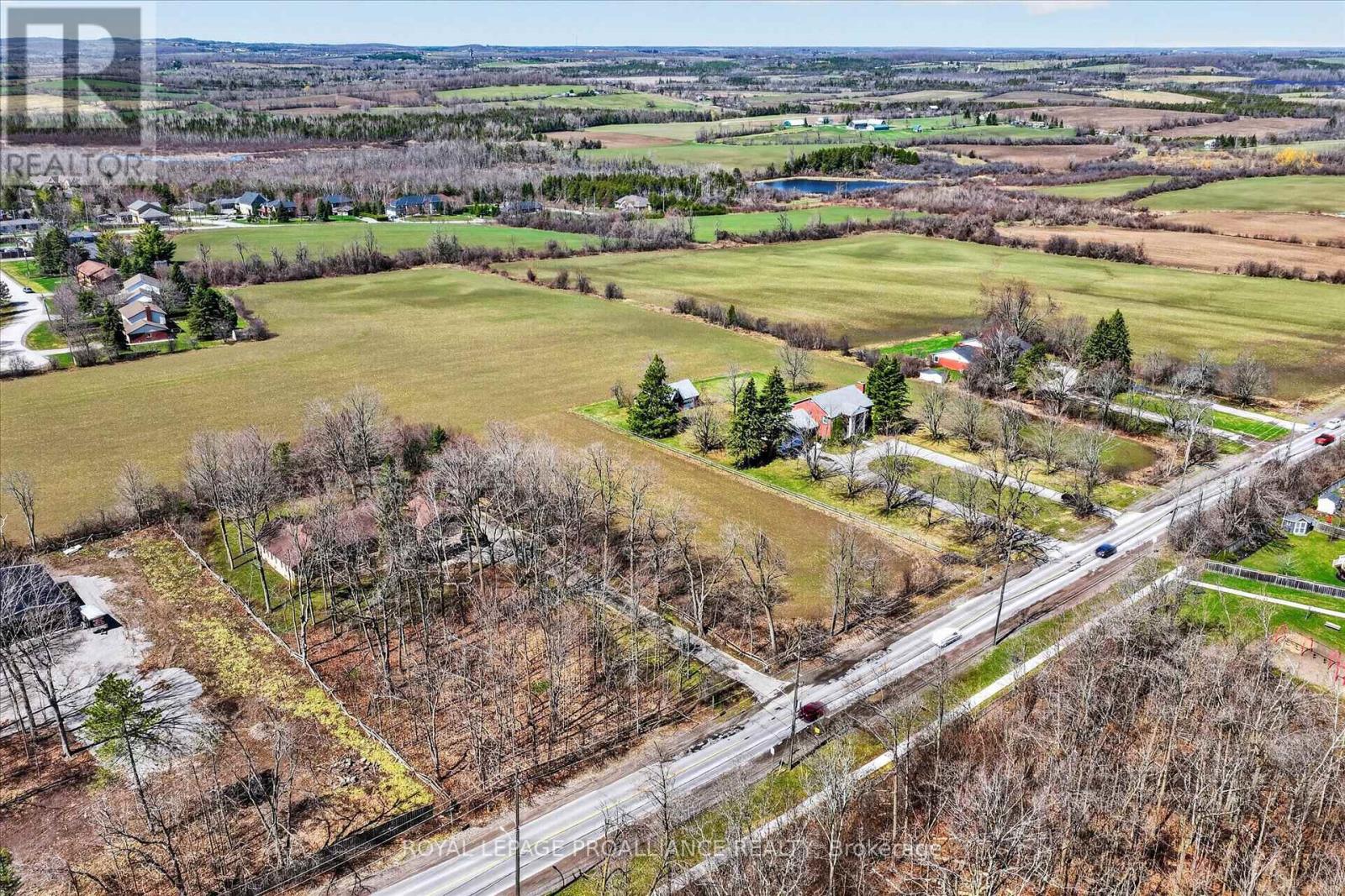 1281 Brealey Drive, Peterborough (Monaghan Ward 2), Ontario  K9K 0C4 - Photo 2 - X13035676