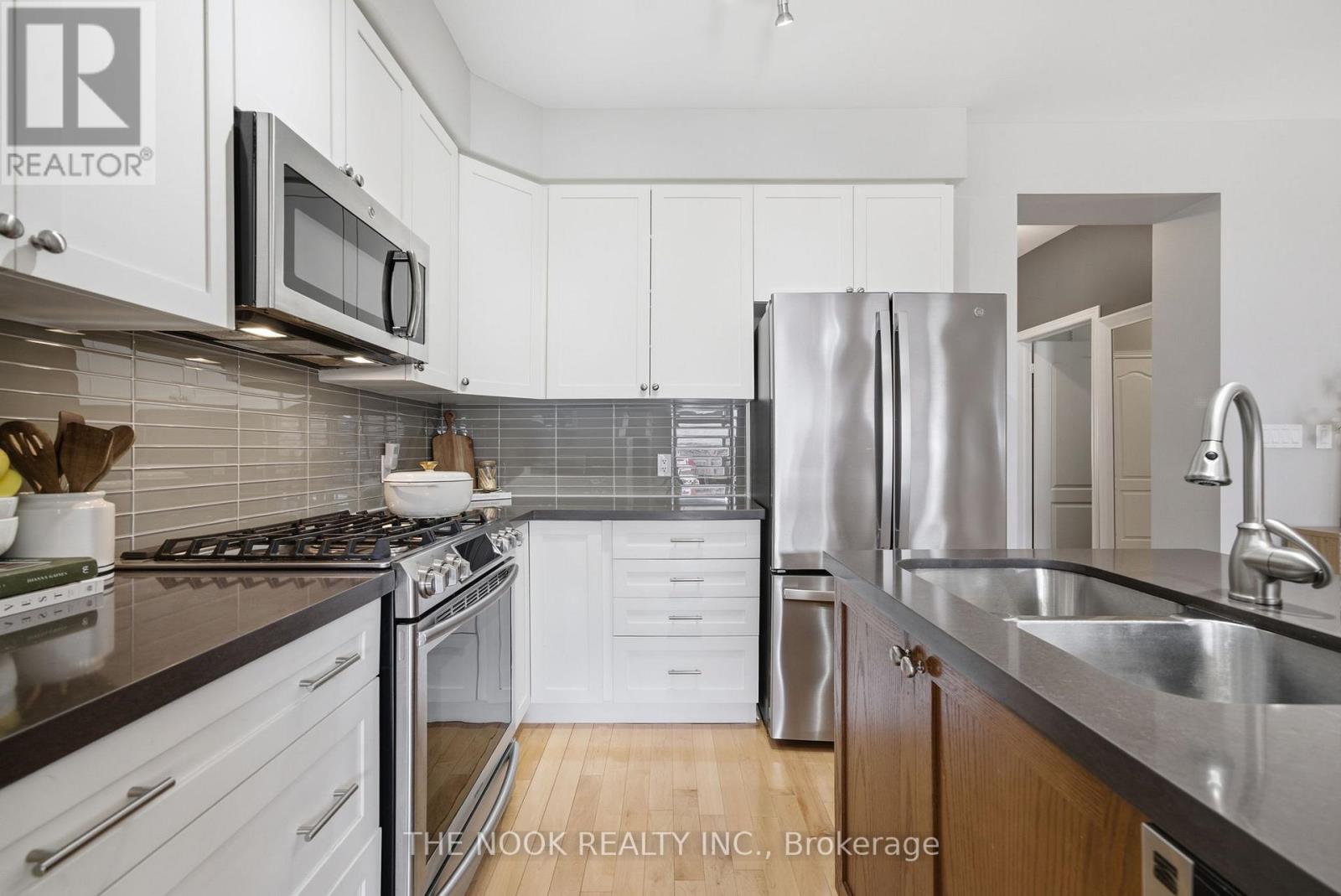 17 Deacon Crescent, Kawartha Lakes (Lindsay), Ontario  K9V 0L4 - Photo 11 - X13035848