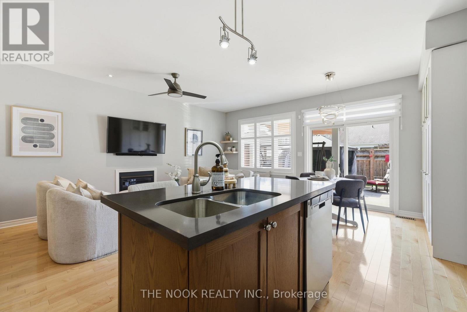 17 Deacon Crescent, Kawartha Lakes (Lindsay), Ontario  K9V 0L4 - Photo 13 - X13035848