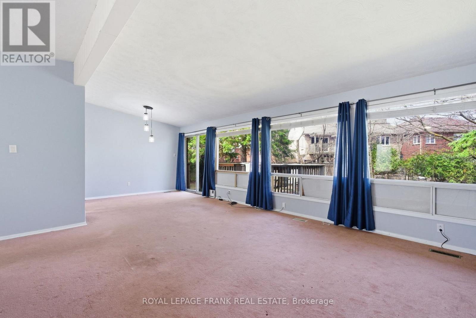 30 Maple Crescent, Kawartha Lakes (Lindsay), Ontario  K9V 2R7 - Photo 12 - X13036480