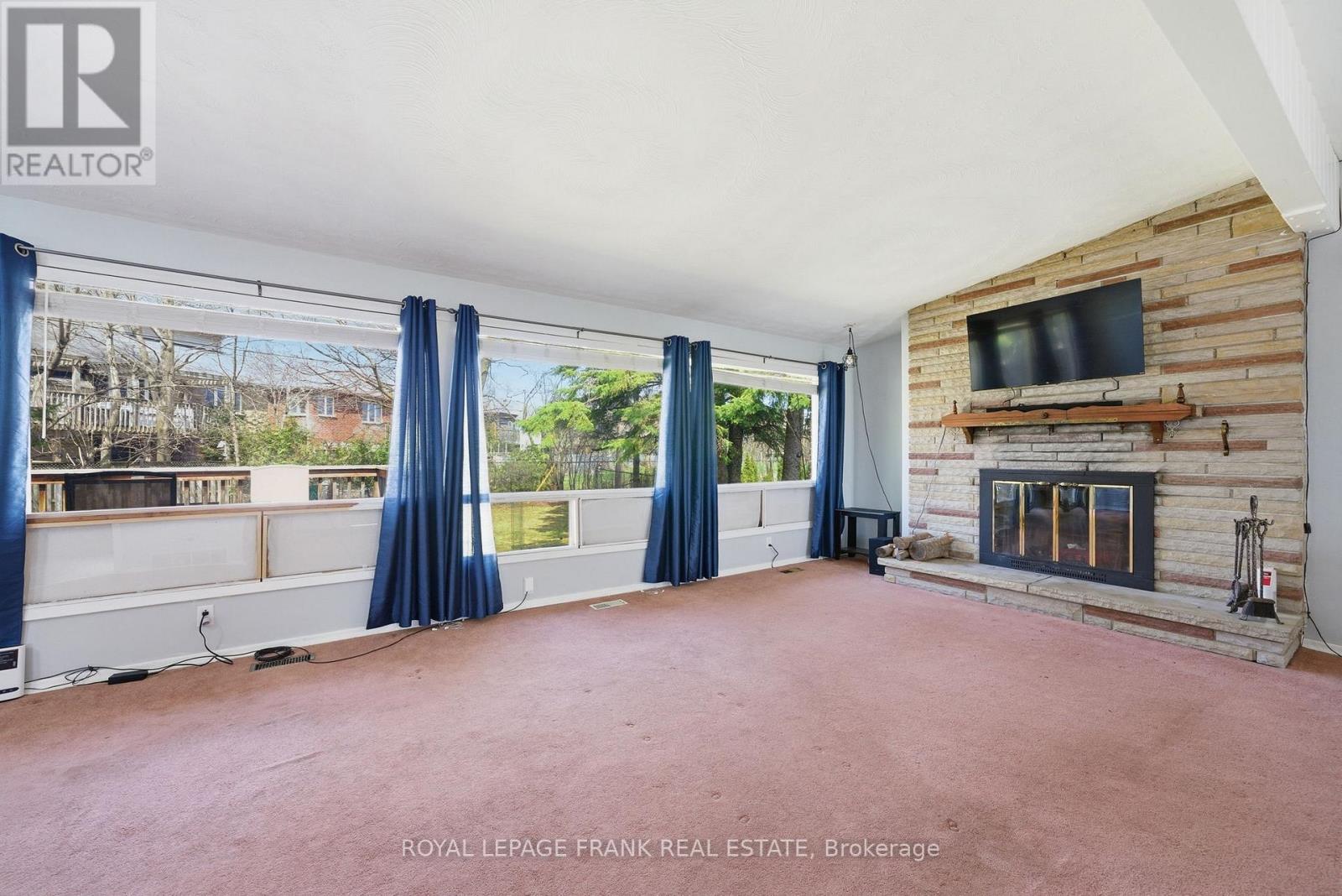 30 Maple Crescent, Kawartha Lakes (Lindsay), Ontario  K9V 2R7 - Photo 7 - X13036480