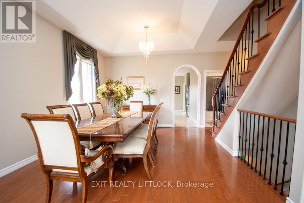 2495 Cunningham Boulevard, Peterborough (Ashburnham Ward 4), Ontario  K9H 0A9 - Photo 12 - X13036500