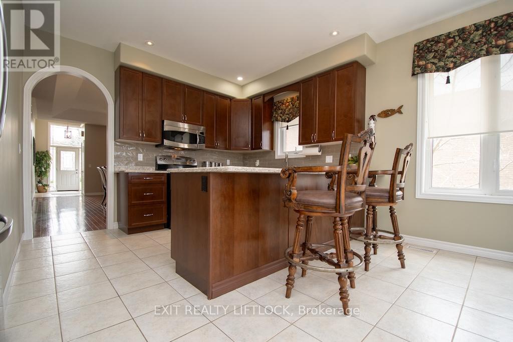 2495 Cunningham Boulevard, Peterborough (Ashburnham Ward 4), Ontario  K9H 0A9 - Photo 13 - X13036500