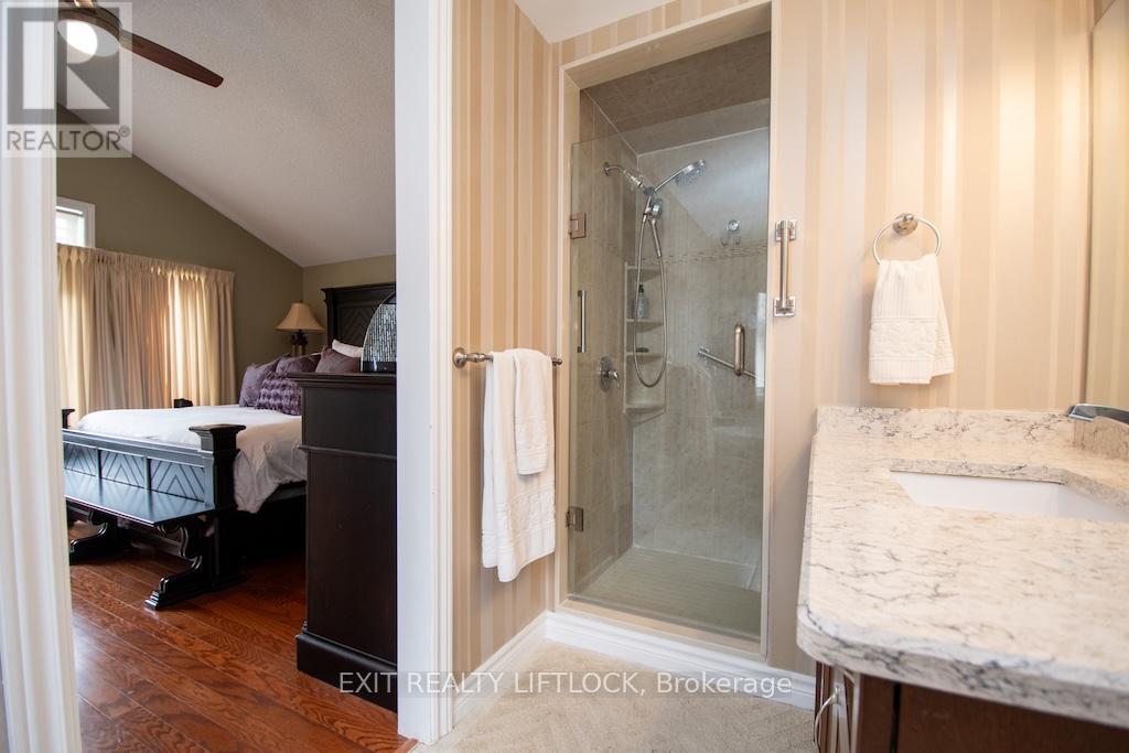 2495 Cunningham Boulevard, Peterborough (Ashburnham Ward 4), Ontario  K9H 0A9 - Photo 26 - X13036500