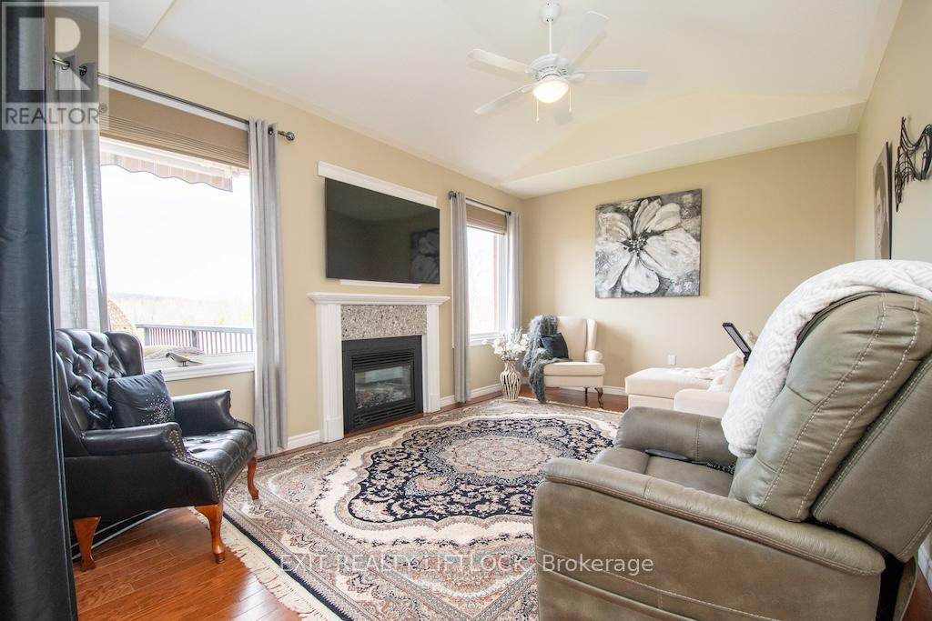 2495 Cunningham Boulevard, Peterborough (Ashburnham Ward 4), Ontario  K9H 0A9 - Photo 4 - X13036500