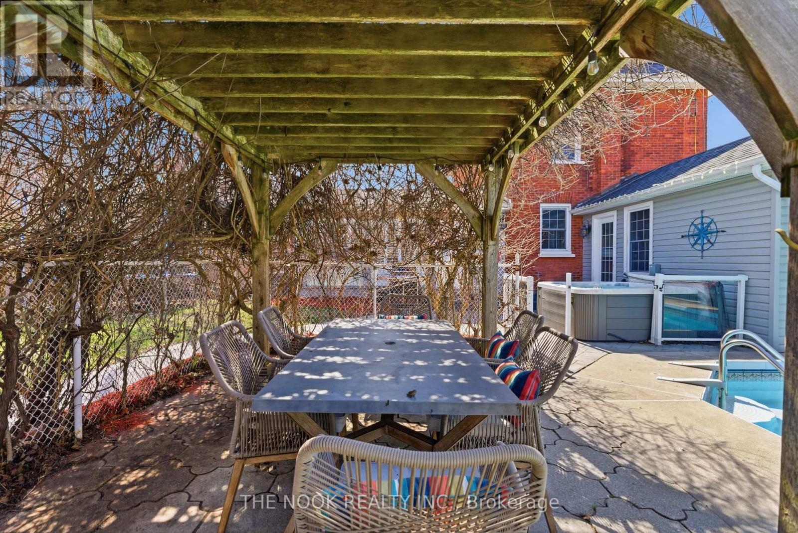 264 Bennet Street, Peterborough (Northcrest Ward 5), Ontario  K9H 5B9 - Photo 39 - X13037384