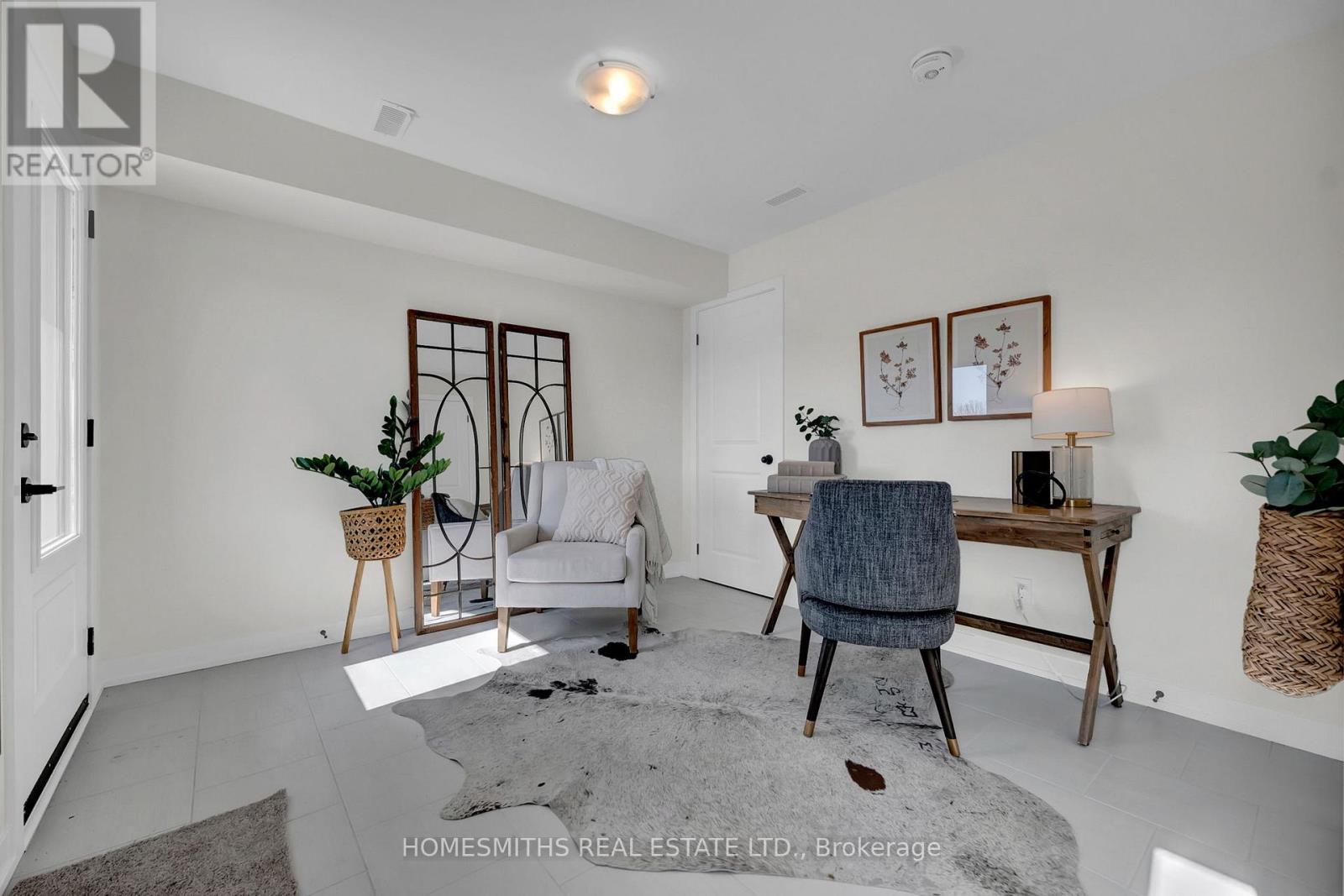 39 Addyman Crescent, Clarington (Newcastle), Ontario  L1B 0X1 - Photo 3 - E13039062