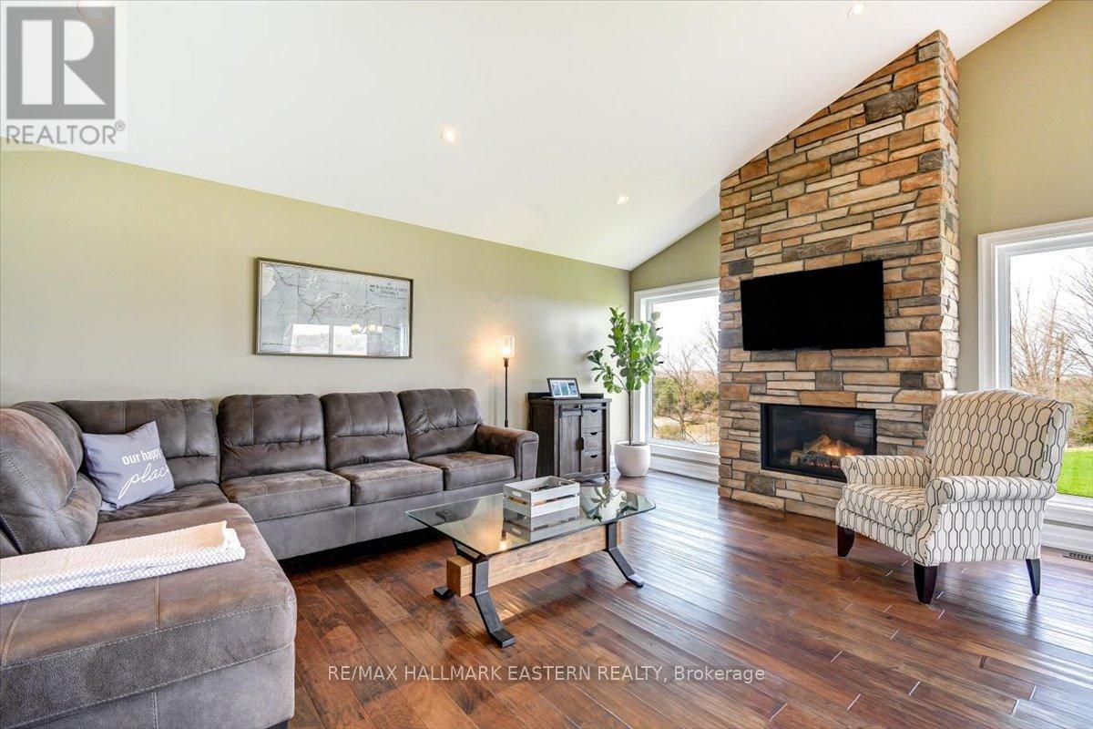 80 Round Lake Road, Havelock-Belmont-Methuen (Belmont-Methuen), Ontario  K0L 1Z0 - Photo 8 - X13039212