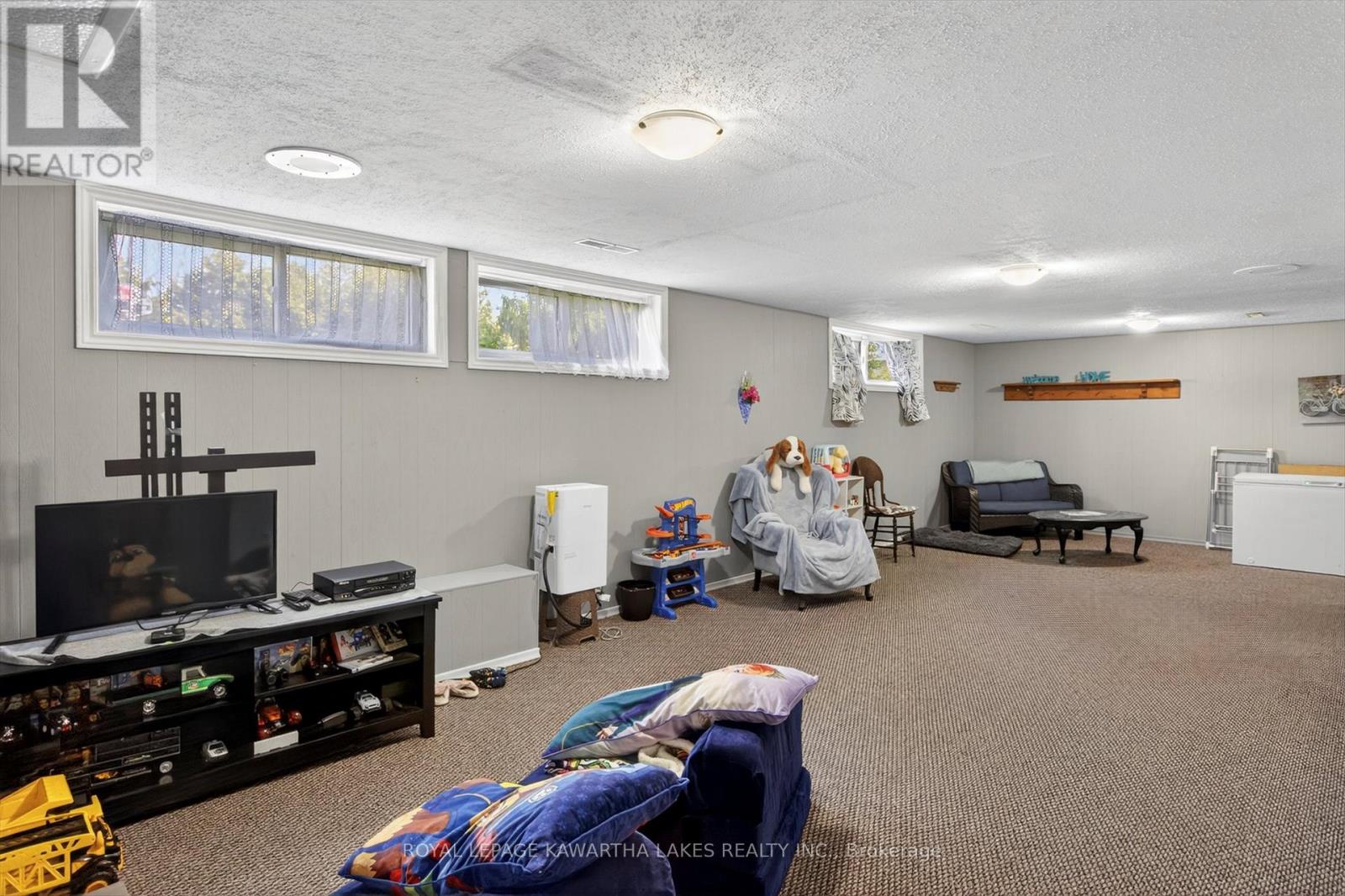 2 Linwood Road, Kawartha Lakes (Lindsay), Ontario  K9V 5H3 - Photo 33 - X13039286