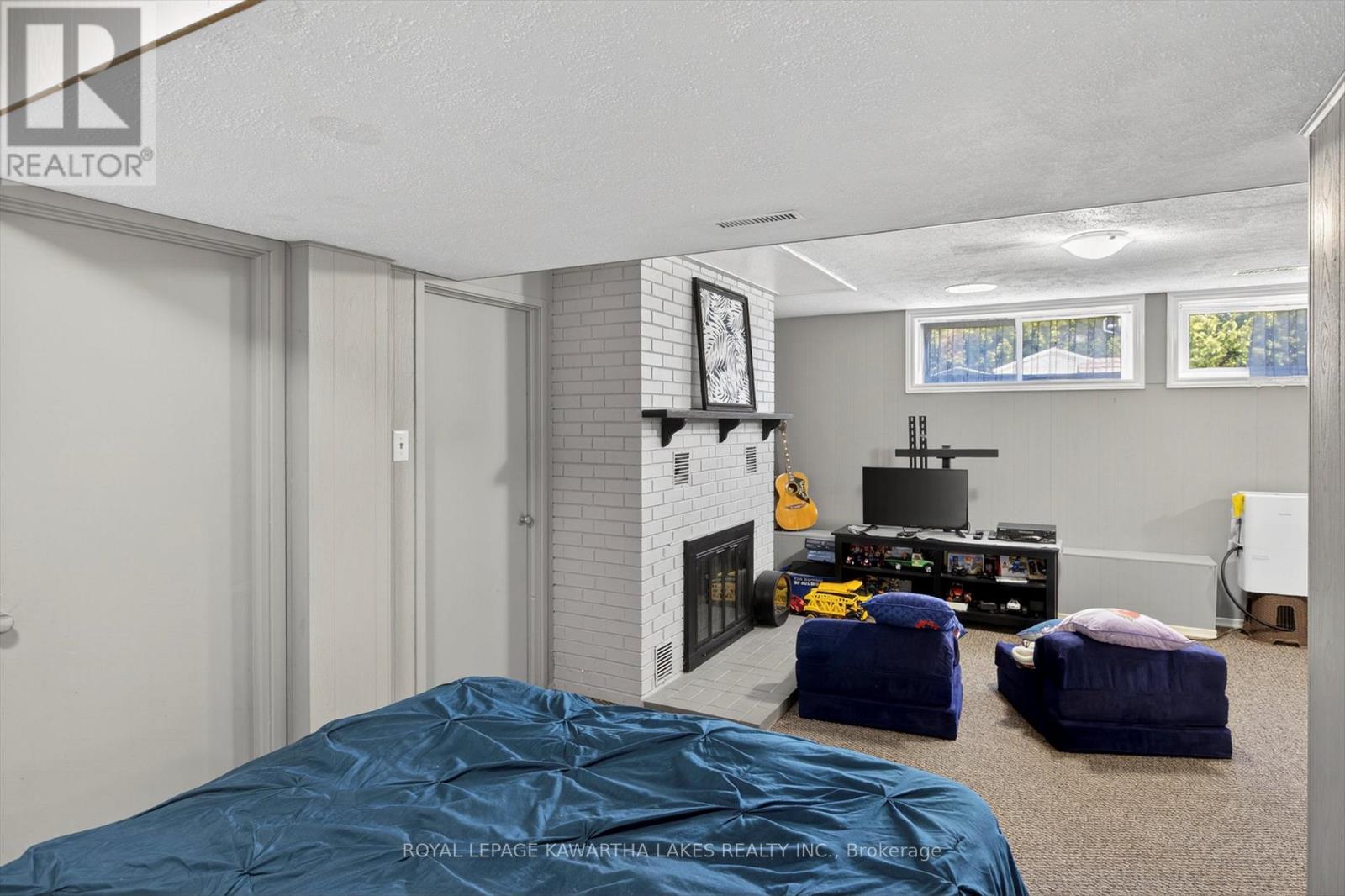 2 Linwood Road, Kawartha Lakes (Lindsay), Ontario  K9V 5H3 - Photo 39 - X13039286