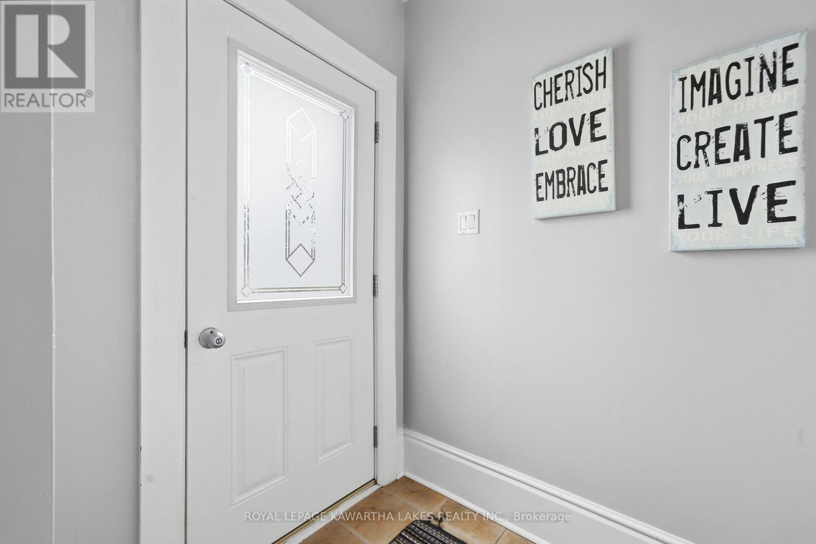 126 King Street, Kawartha Lakes (Lindsay), Ontario  K9V 1E3 - Photo 10 - X13039380