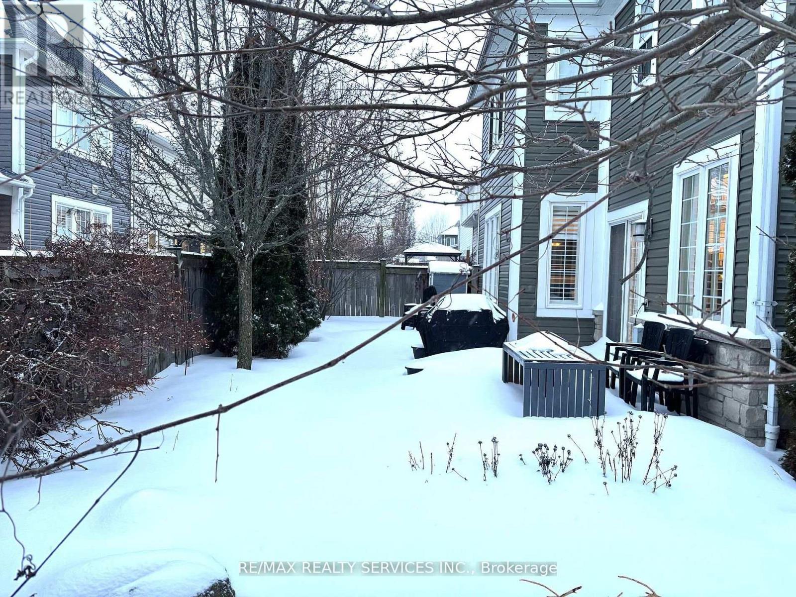 1 Milligan Street, Clarington (Newcastle), Ontario  L1B 1R2 - Photo 47 - E13039772