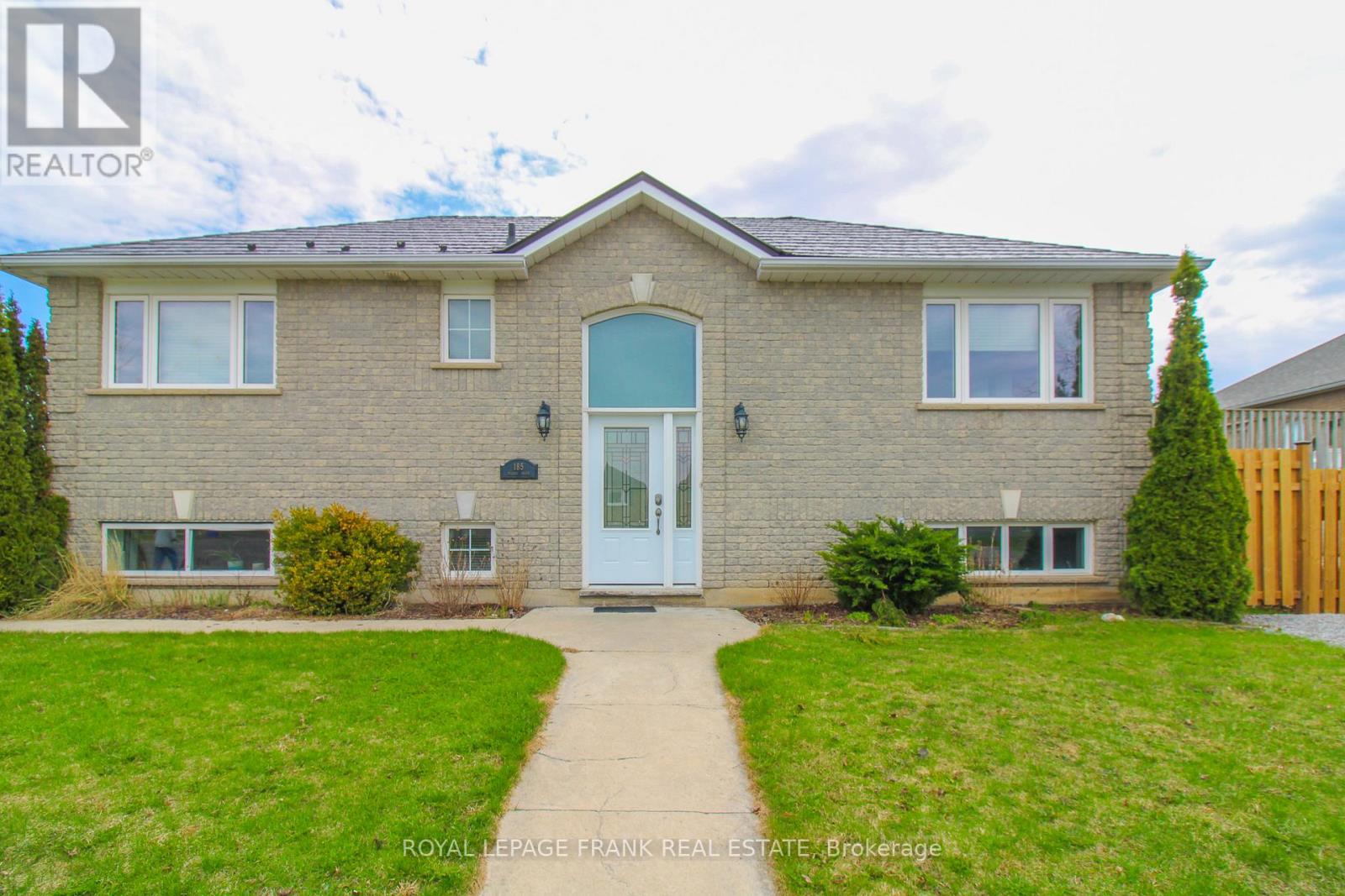 185 Milroy (Lower Unit) Drive, Peterborough (Northcrest Ward 5), Ontario  K9H 7N7 - Photo 2 - X13040072