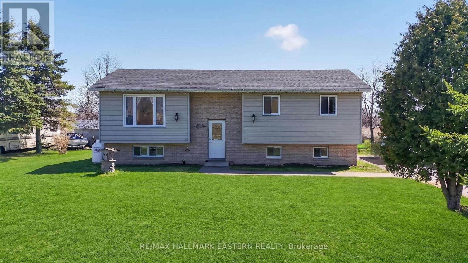327 Centre Line, Asphodel-Norwood, Ontario  K0L 1Y0 - Photo 2 - X13040290