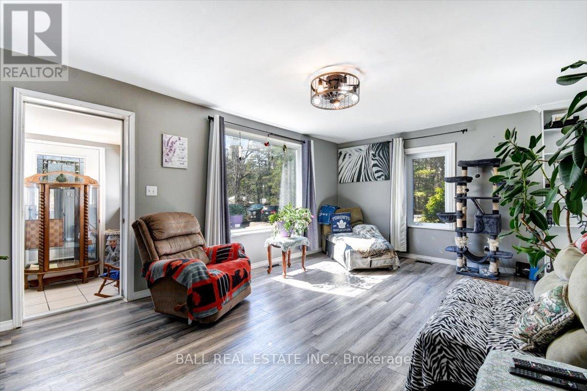 1230 Ojibway Road, Highlands East (Cardiff Ward), Ontario  K0L 2A0 - Photo 16 - X13040754