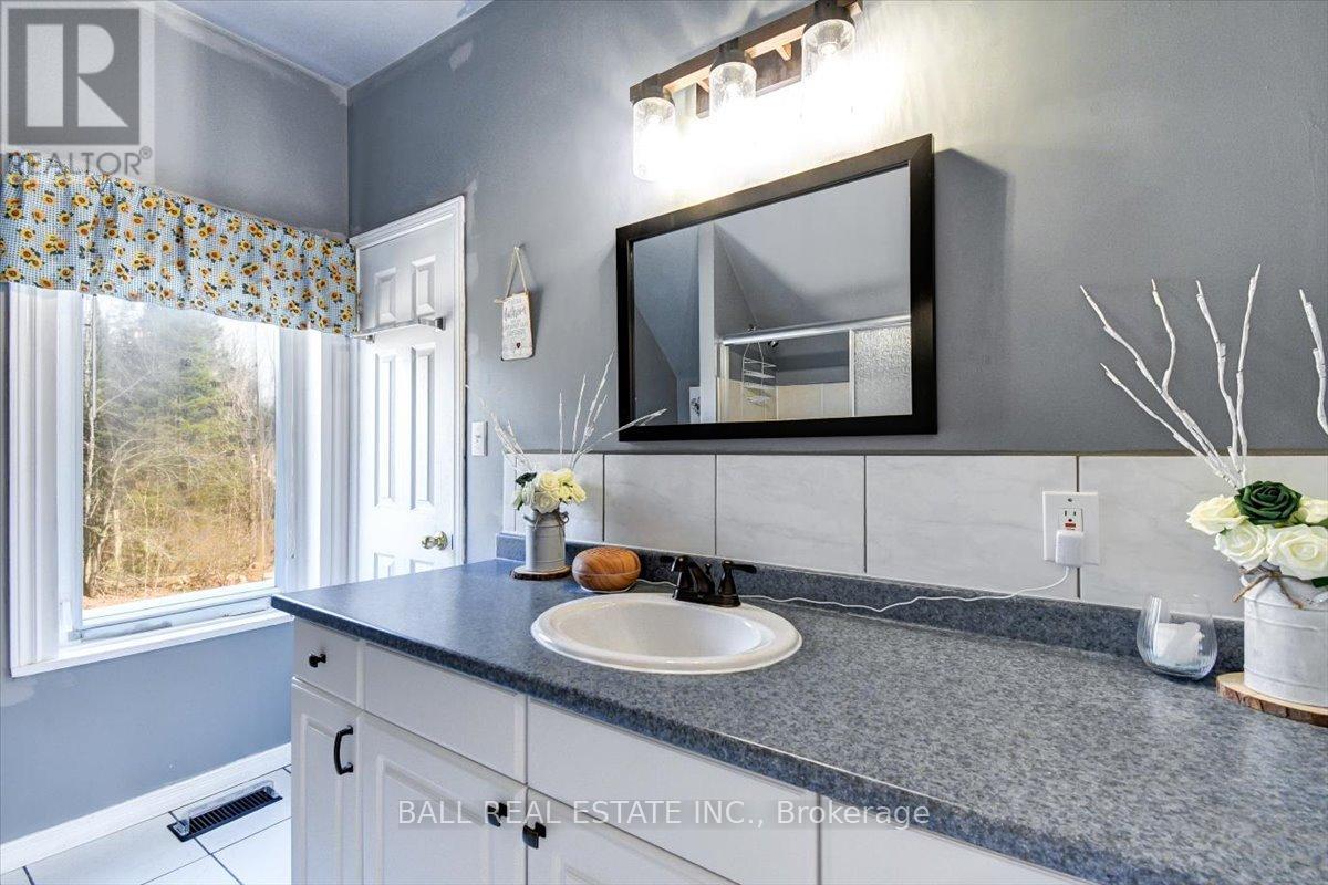 1230 Ojibway Road, Highlands East (Cardiff Ward), Ontario  K0L 2A0 - Photo 26 - X13040754