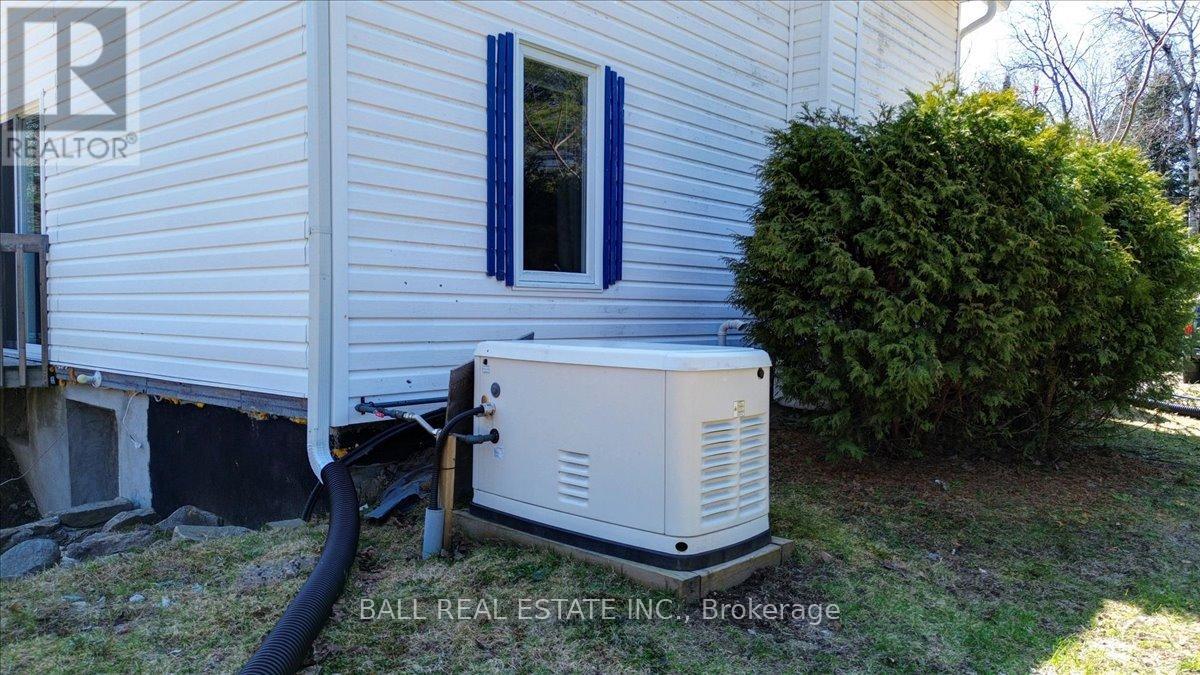 1230 Ojibway Road, Highlands East (Cardiff Ward), Ontario  K0L 2A0 - Photo 44 - X13040754