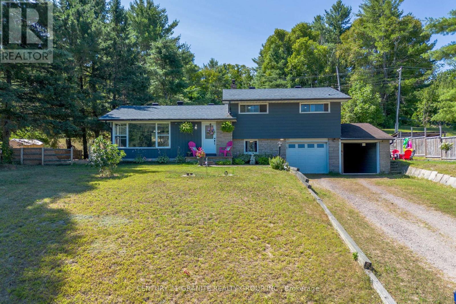 27195 Highway 62 South, Bancroft (Dungannon Ward), Ontario  K0L 1C0 - Photo 2 - X13040936