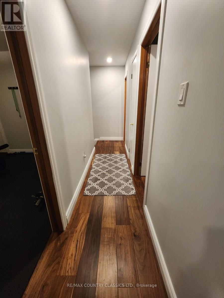 1210 Summit Drive, Peterborough (Otonabee Ward 1), Ontario  K9J 8A7 - Photo 6 - X13041020