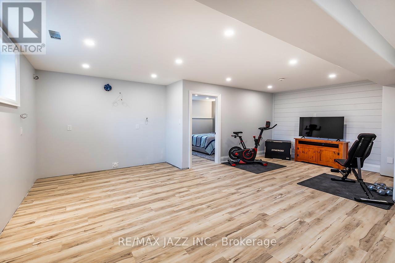 32 Huston Street, Cavan Monaghan (Millbrook Village), Ontario  L0A 1G0 - Photo 35 - X13041148