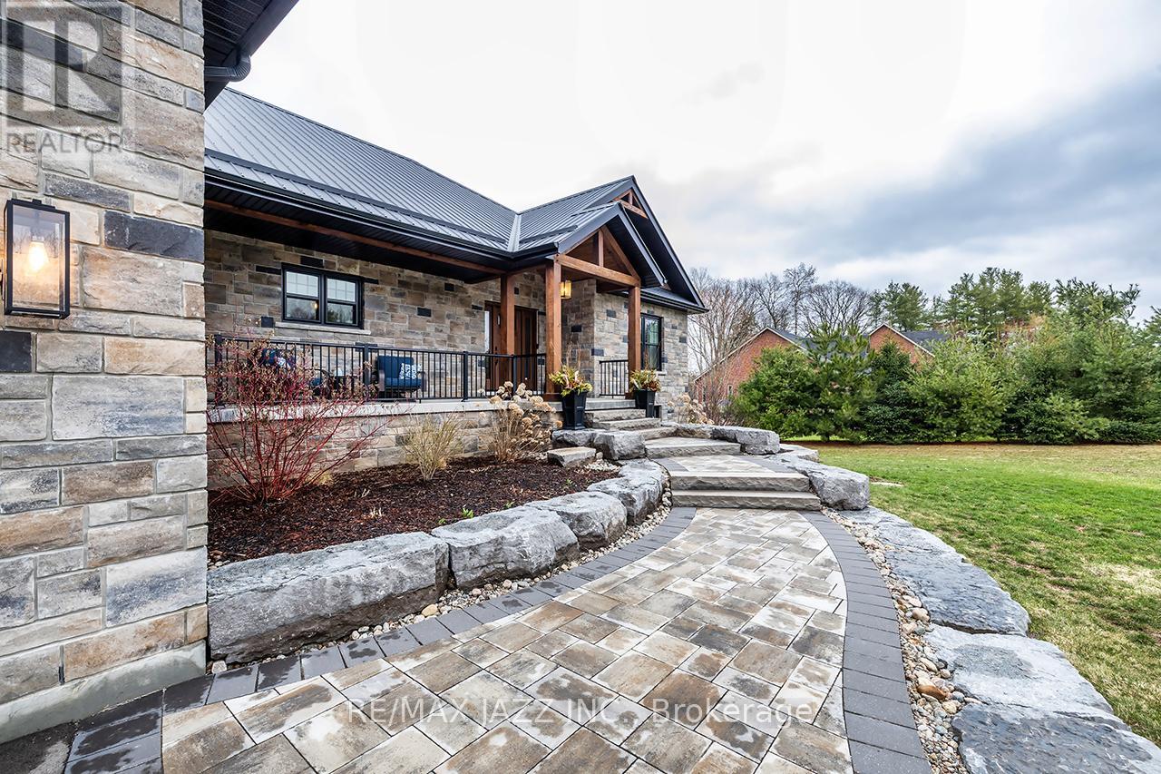 32 Huston Street, Cavan Monaghan (Millbrook Village), Ontario  L0A 1G0 - Photo 4 - X13041148