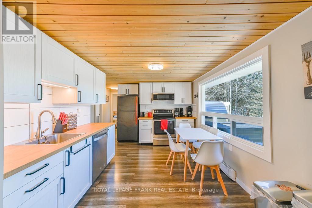 284 Kawartha Hideaway Road, Trent Lakes, Ontario  K0L 1J0 - Photo 22 - X13041352