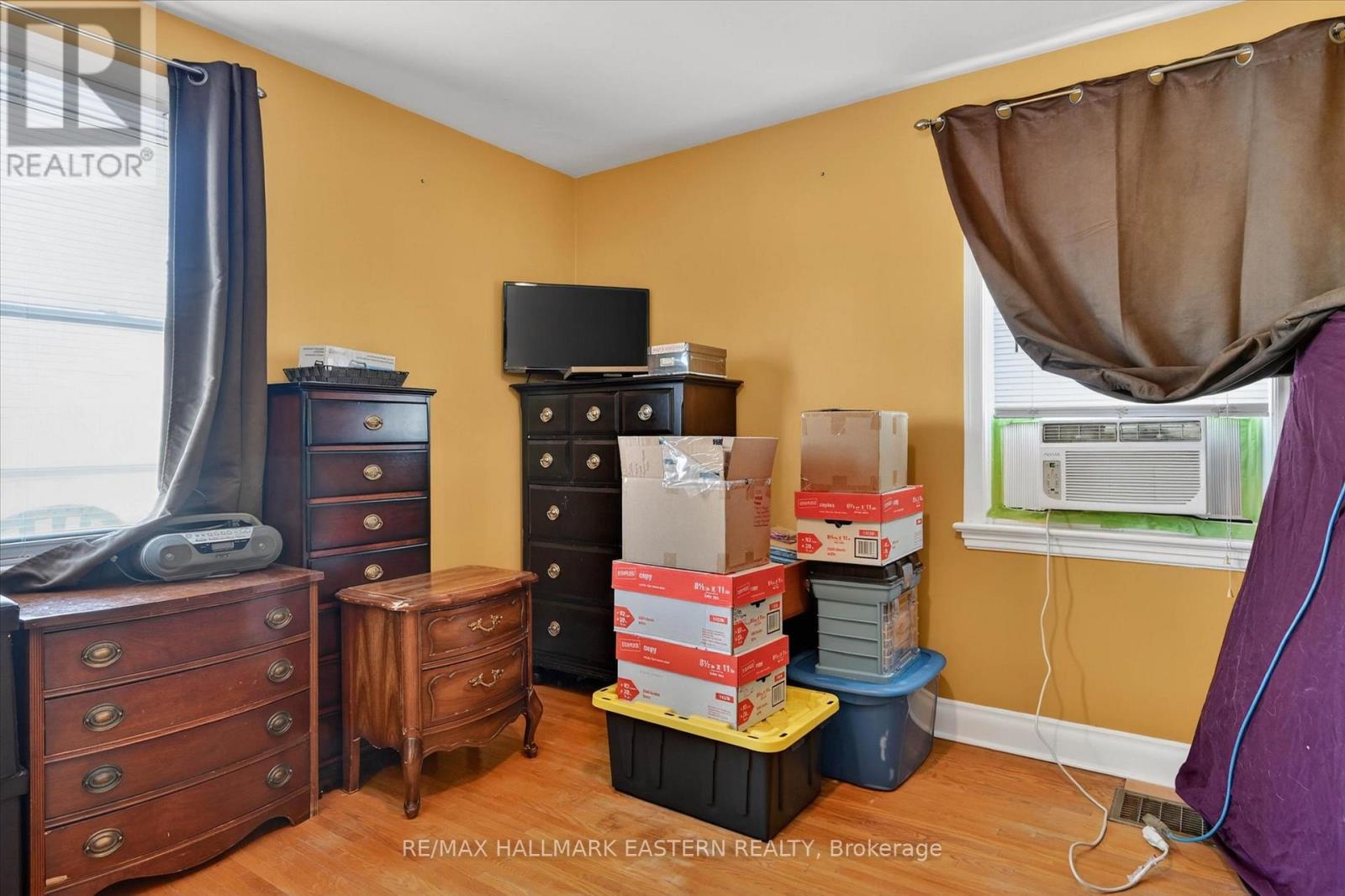 561 Spruce Avenue, Peterborough (Otonabee Ward 1), Ontario  K9J 5A4 - Photo 14 - X13041374