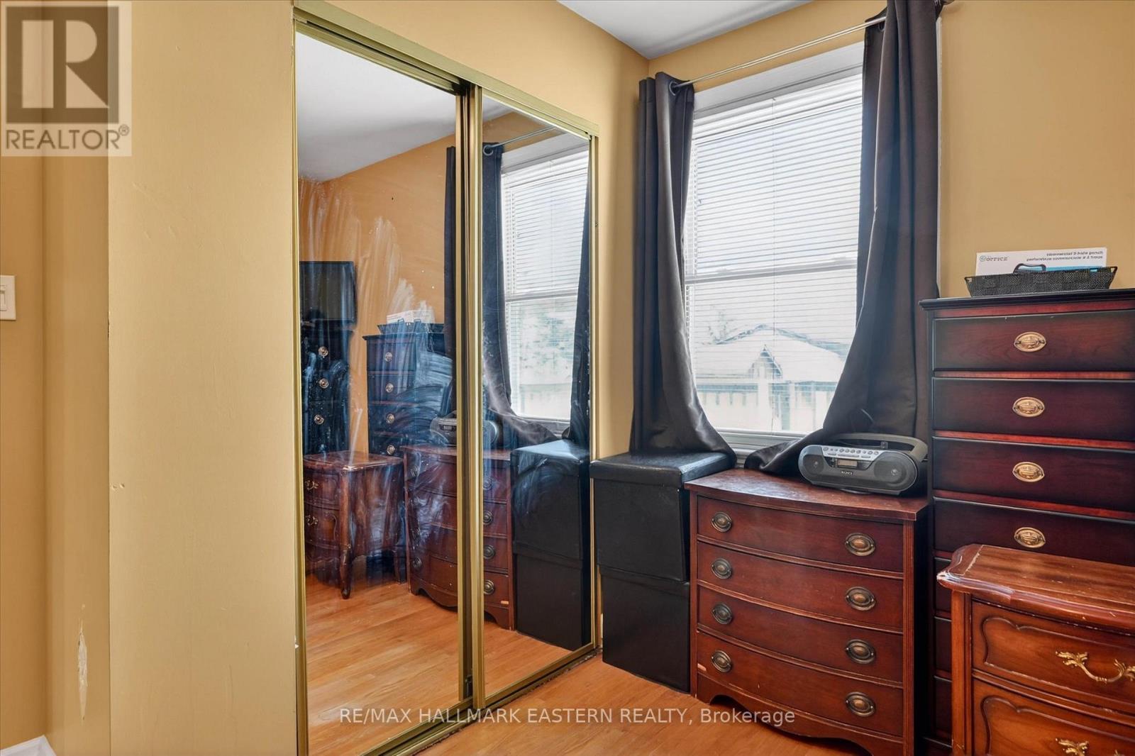 561 Spruce Avenue, Peterborough (Otonabee Ward 1), Ontario  K9J 5A4 - Photo 15 - X13041374