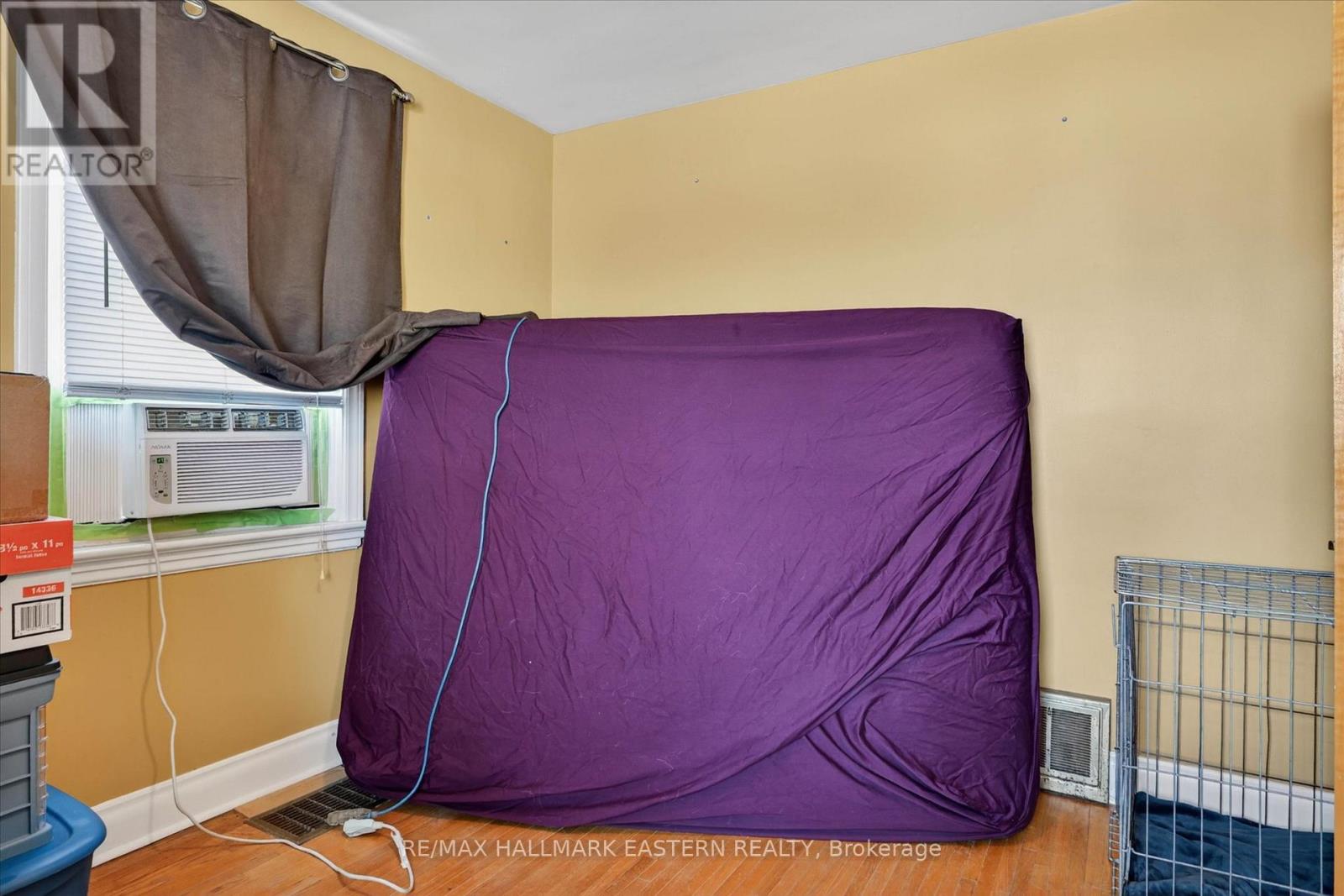 561 Spruce Avenue, Peterborough (Otonabee Ward 1), Ontario  K9J 5A4 - Photo 16 - X13041374