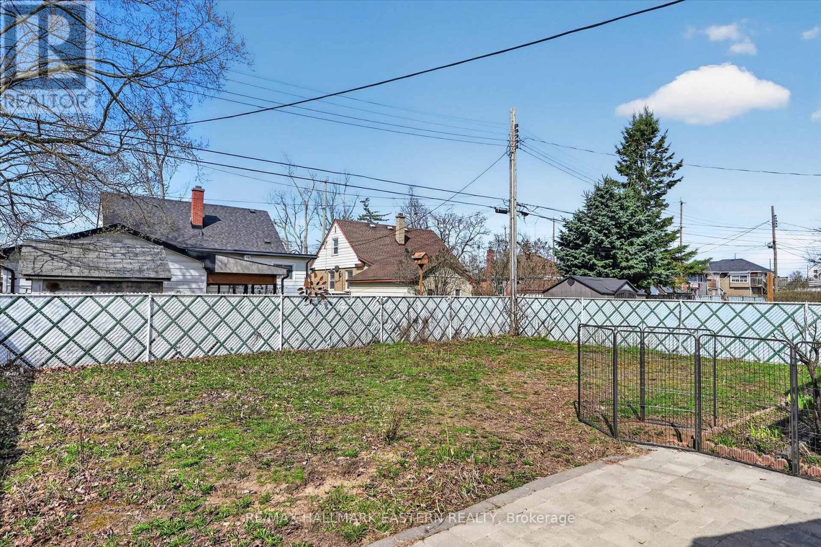 561 Spruce Avenue, Peterborough (Otonabee Ward 1), Ontario  K9J 5A4 - Photo 27 - X13041374