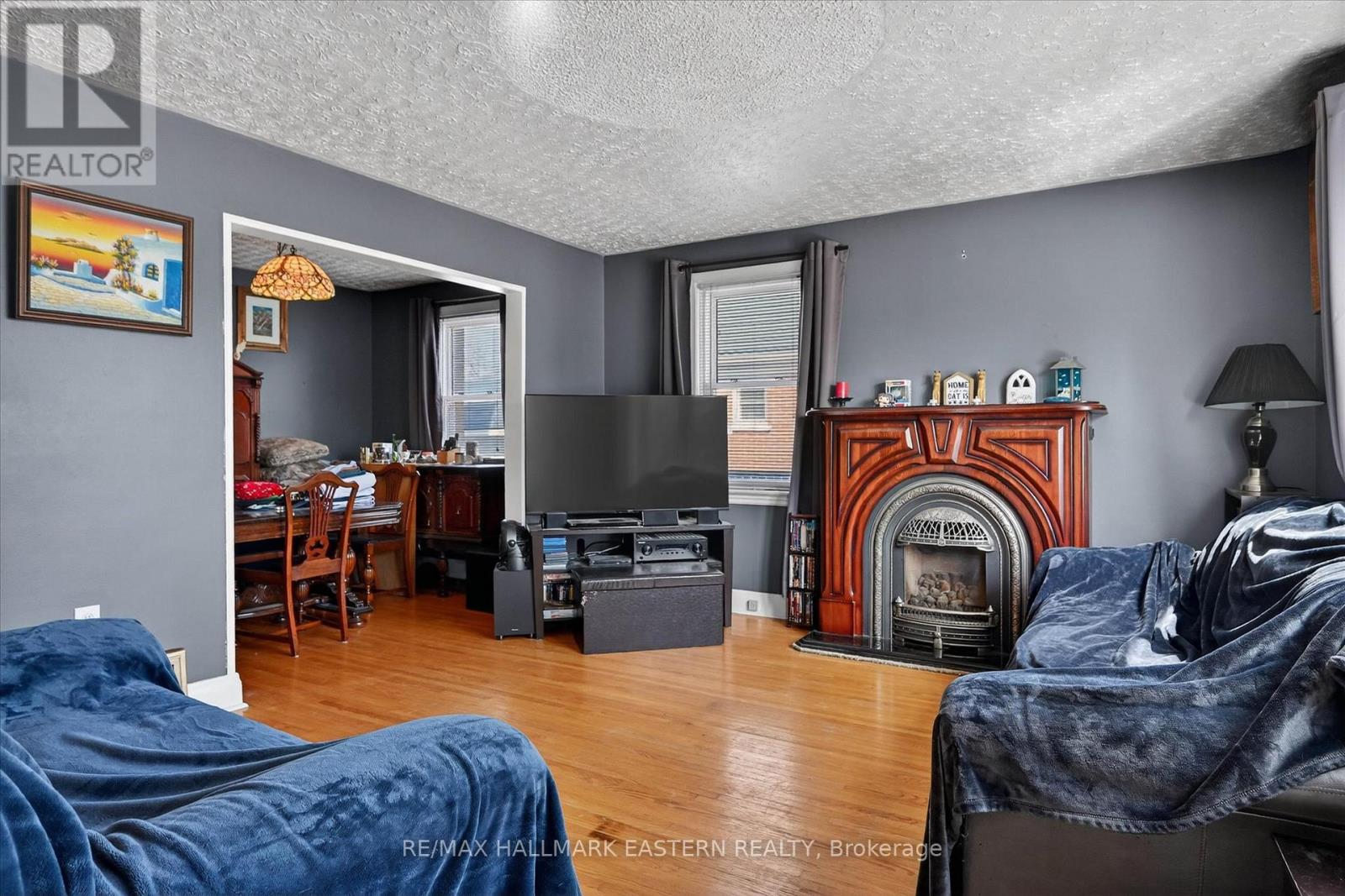 561 Spruce Avenue, Peterborough (Otonabee Ward 1), Ontario  K9J 5A4 - Photo 4 - X13041374