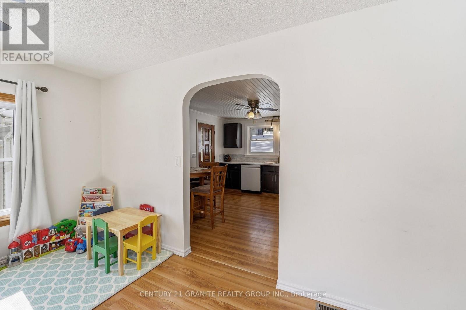 27455 62 Highway S, Bancroft (Dungannon Ward), Ontario  K0L 1C0 - Photo 4 - X13041530