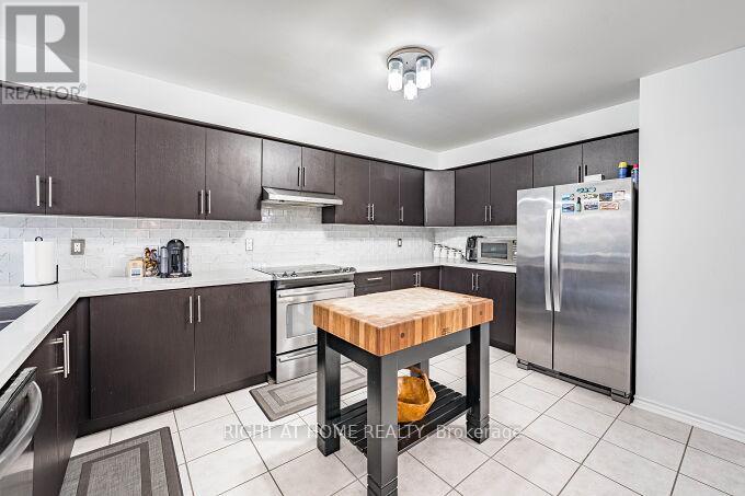 2 Catherwood Lane, Clarington (Newcastle), Ontario  L1B 1C1 - Photo 16 - E13041490