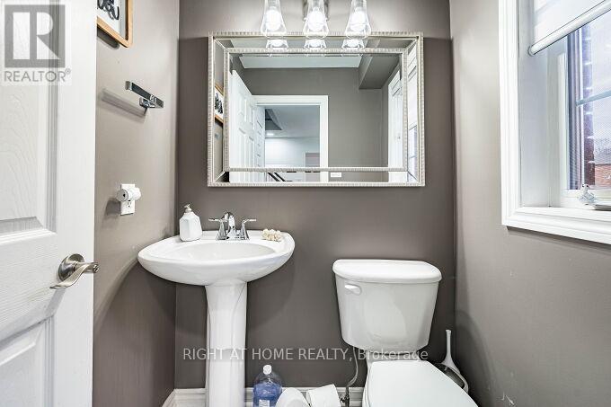 2 Catherwood Lane, Clarington (Newcastle), Ontario  L1B 1C1 - Photo 24 - E13041490