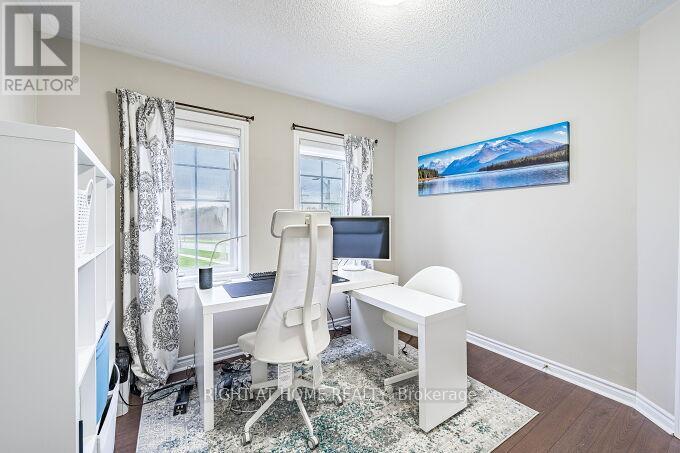 2 Catherwood Lane, Clarington (Newcastle), Ontario  L1B 1C1 - Photo 30 - E13041490