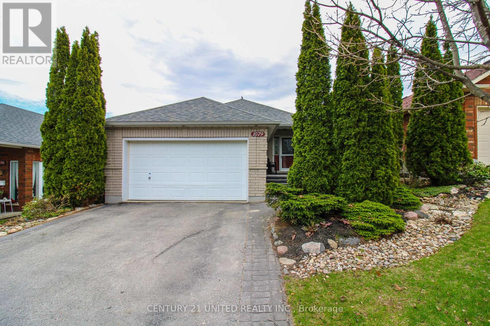 1079 BAKER STREET, peterborough (northcrest ward 5), Ontario